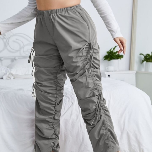 NWOT SHEIN SEXY Medium Elastic Waist Ruched Knot Pants Medium - Picture 5 of 6